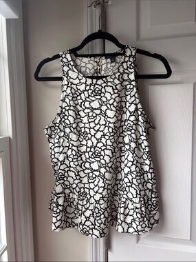 Ann Taylor Sleeveless Black & White Floral Peplum Top